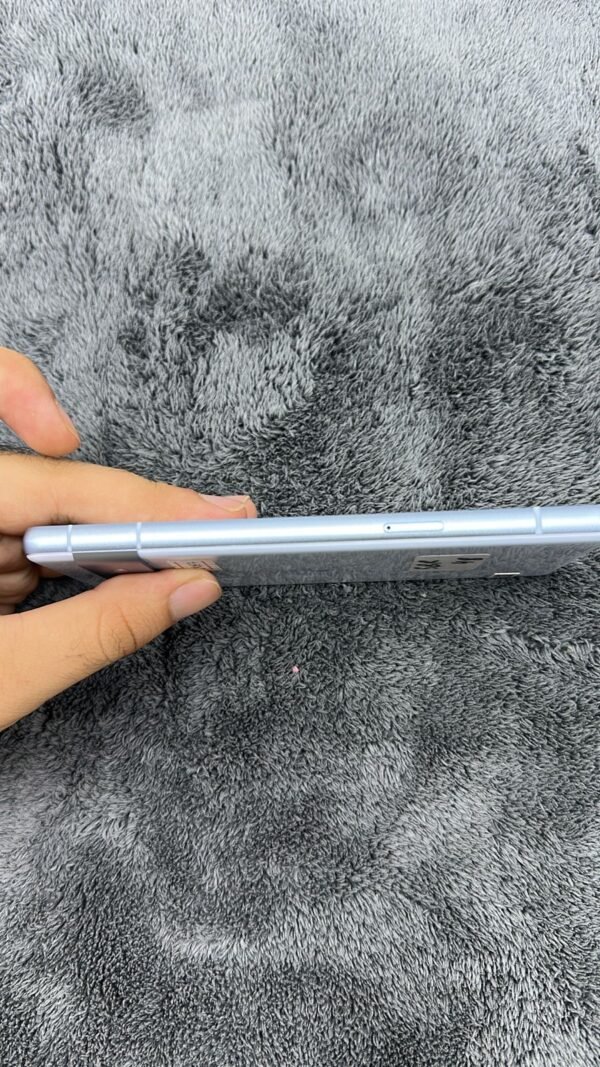 google pixel 7a 12-128gb - Image 2