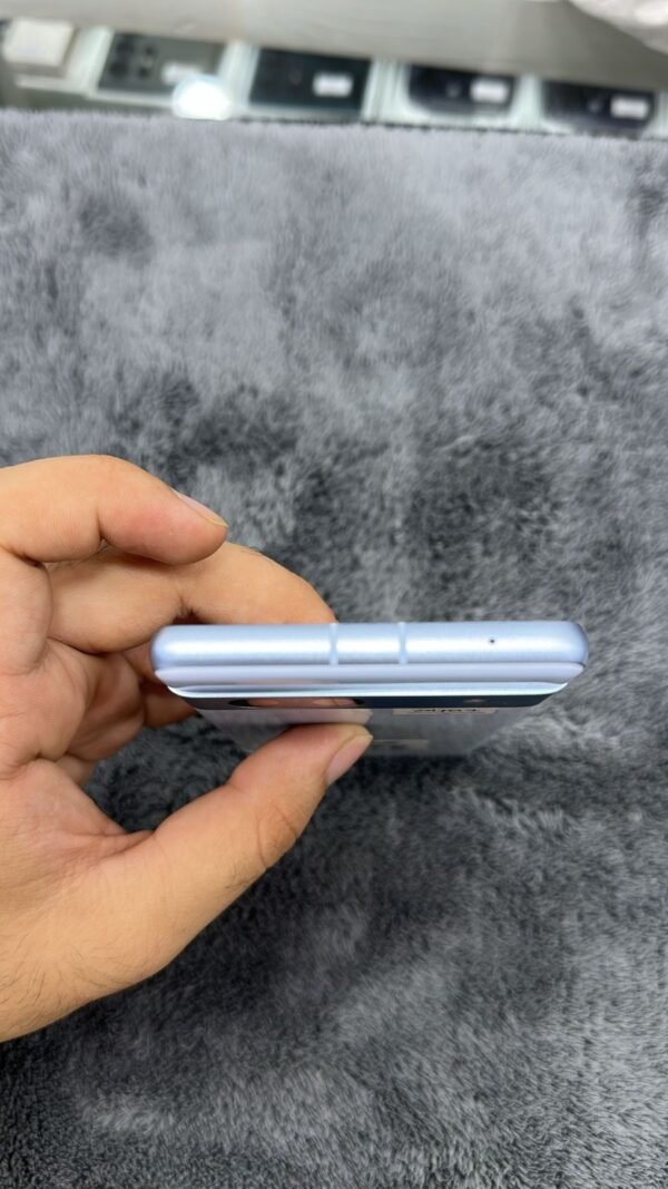 google pixel 7a 12-128gb - Image 5