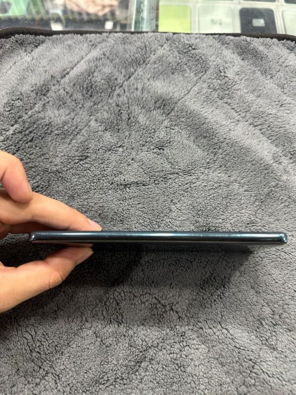 VIVO V30 12-256gb - Image 2