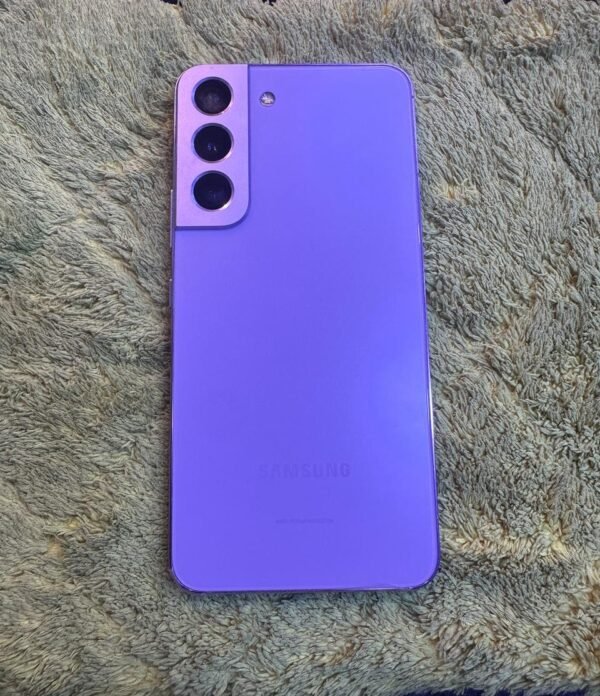 Samsung S22 | 6 / 128 Gb