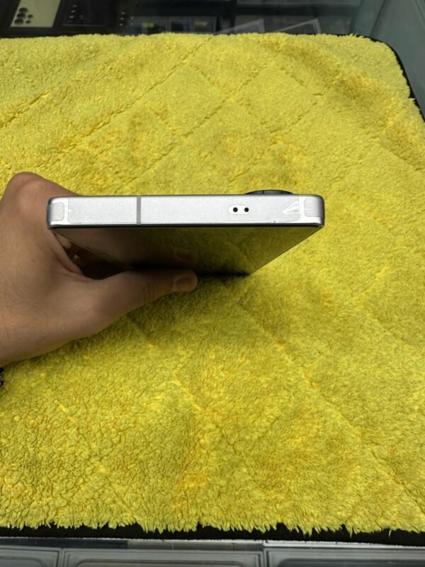 Samsung S25 Ultra | 12 / 256 Gb