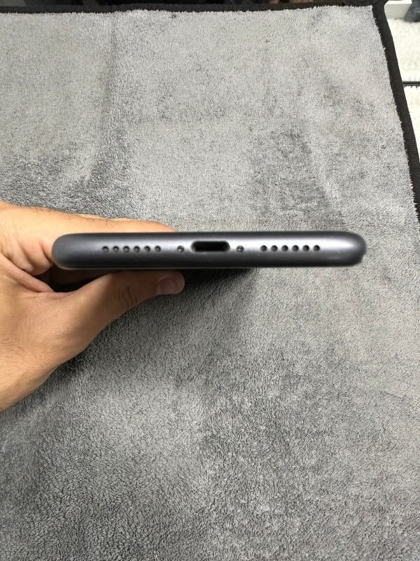 Iphone 11 | 64 Gb