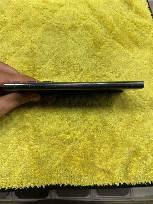 Samsung S23 Ultra | 12 / 256 Gb