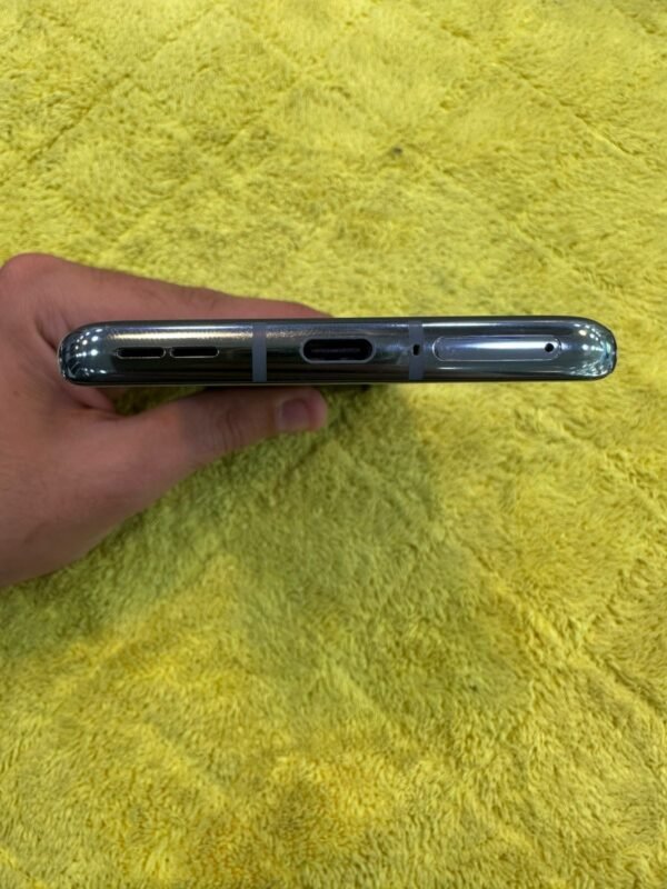 One Plus 10 Pro | 12 / 256 Gb