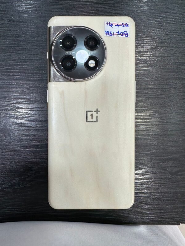 One Plus 11 | 16 / 512 Gb