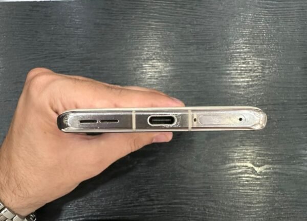 One Plus 11 | 16 / 512 Gb