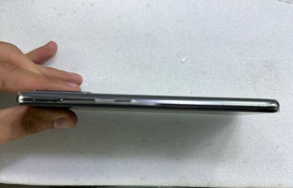 Samsung S20 | 8 / 256 Gb