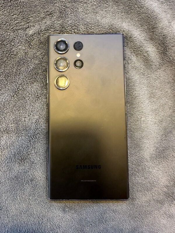 Samsung S23 Ultra | 8 / 256 Gb