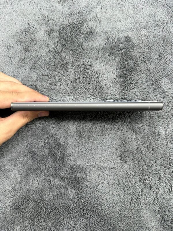Samsung S24 Ultra | 12 / 512 Gb