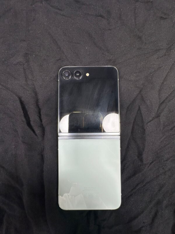 Samsung Z flip 5 | 8 / 512 Gb