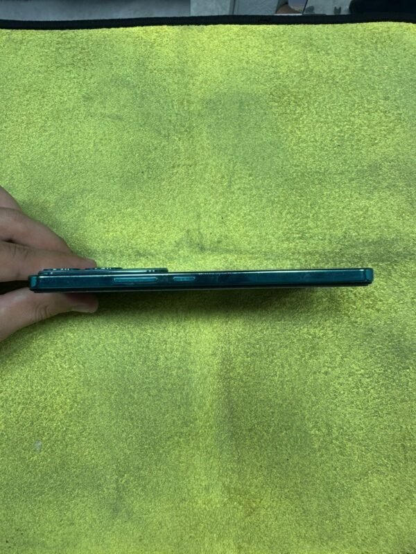 Vivo Y200 | 8 / 256 Gb