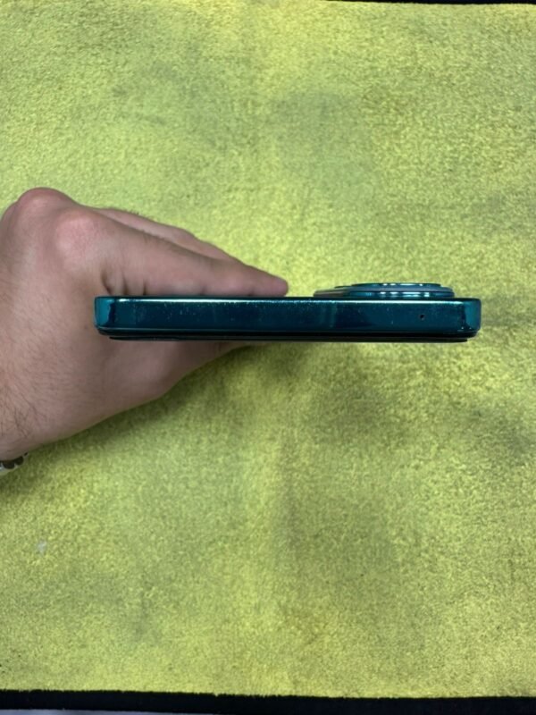 Vivo Y200 | 8 / 256 Gb