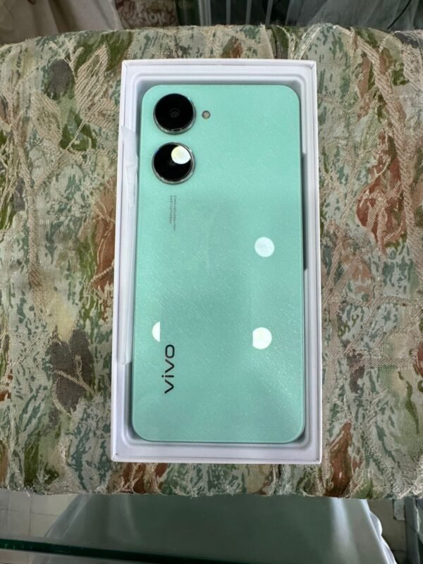Vivo Y03 | 4 / 64 Gb