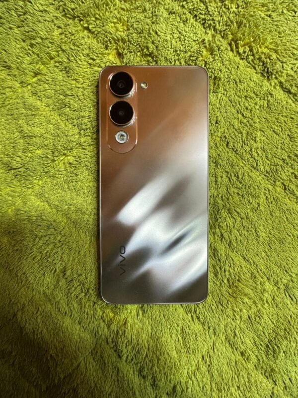 Vivo Y04 | 4 / 128 Gb