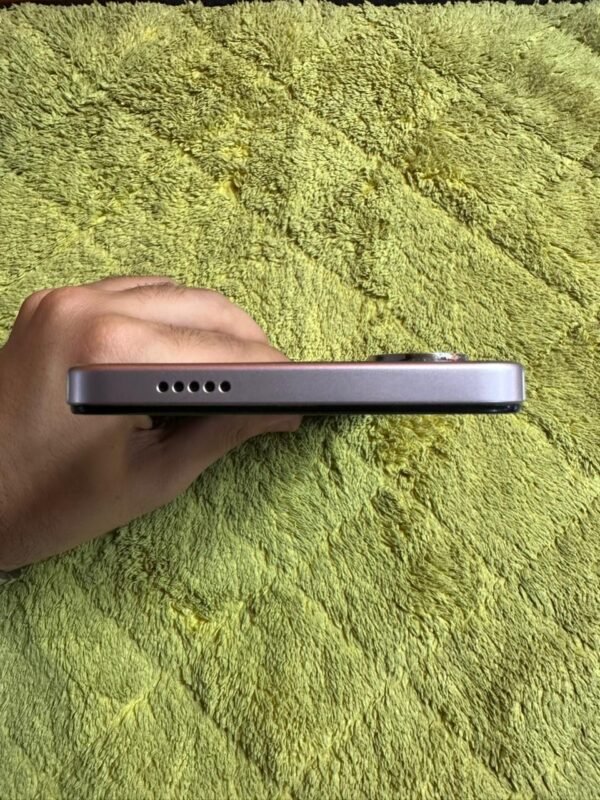Vivo Y04 | 4 / 128 Gb