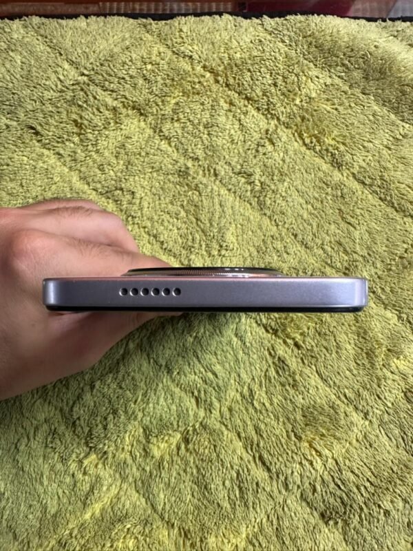 Tecno Spark 30c | 6 / 128 Gb