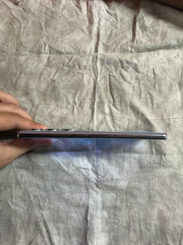 Tecno Camon 40 Pro | 8 / 256 Gb