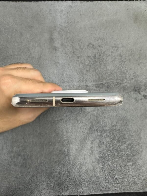 Google Pixel 7 Pro | 8 / 128 GB
