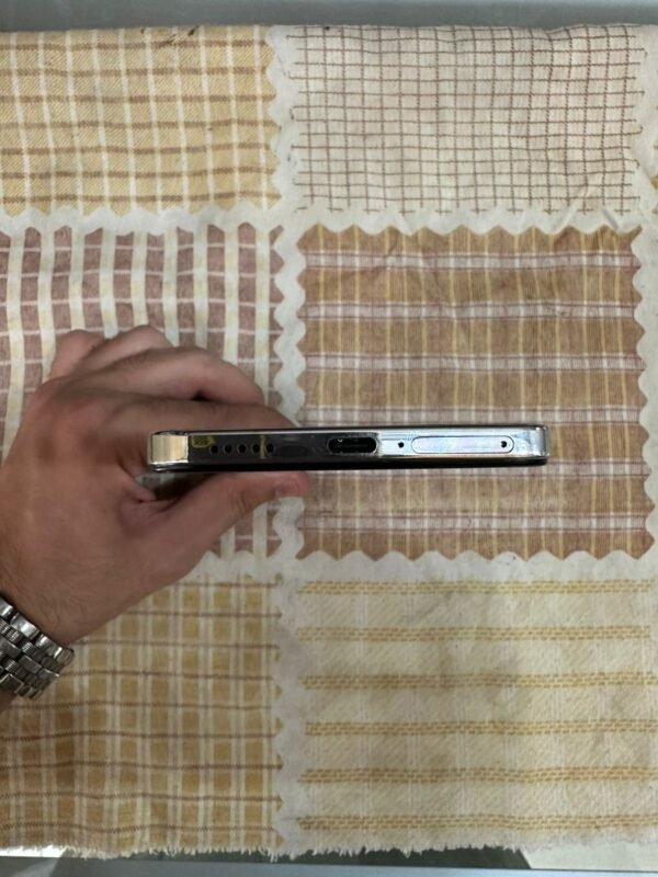 Vivo Y200 | 8 / 256 GB