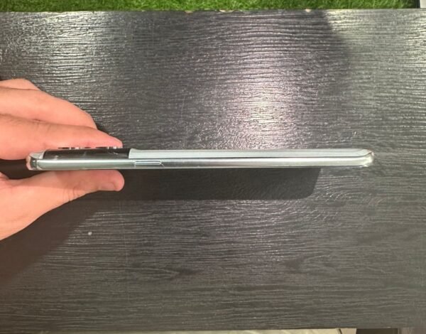 One Plus 10T | 16 / 256 GB