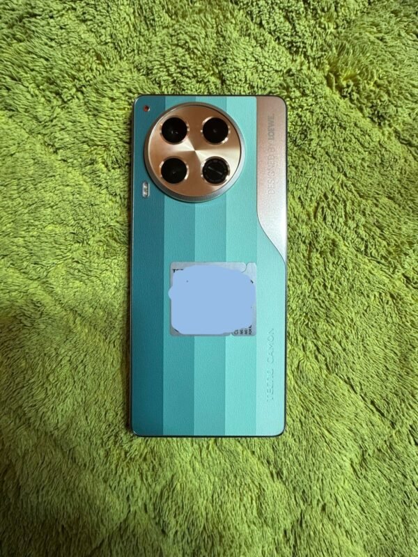 Tecno Camon 30 | 8 / 256 Gb