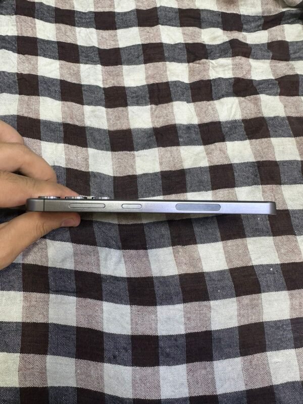 Samsung S24 | 8 / 128 GB