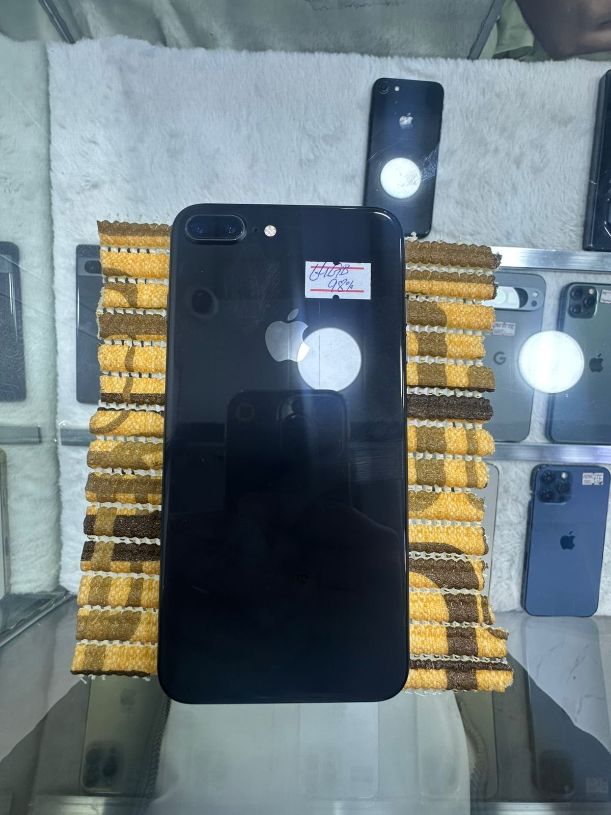 Iphone 8 Plus | 64 GB