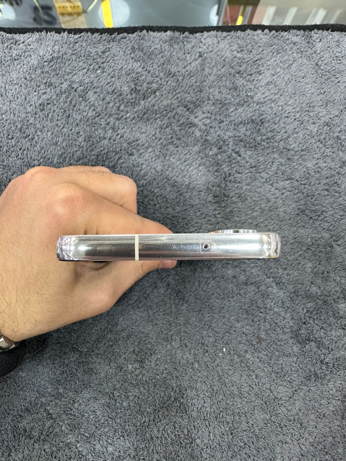 Samsung S23 | 8 / 128 GB