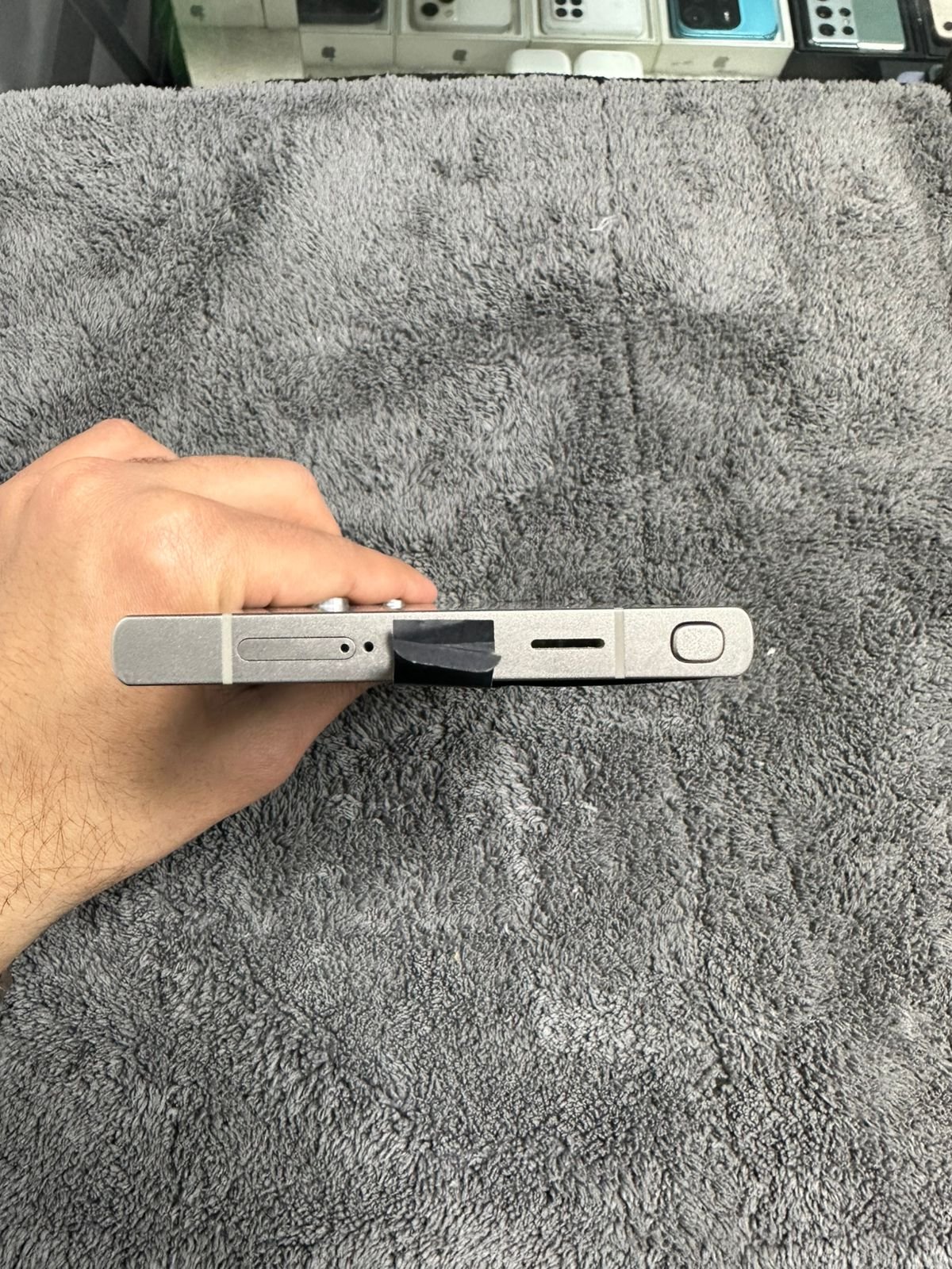 Samsung S24 Ultra | 12 / 256 GB