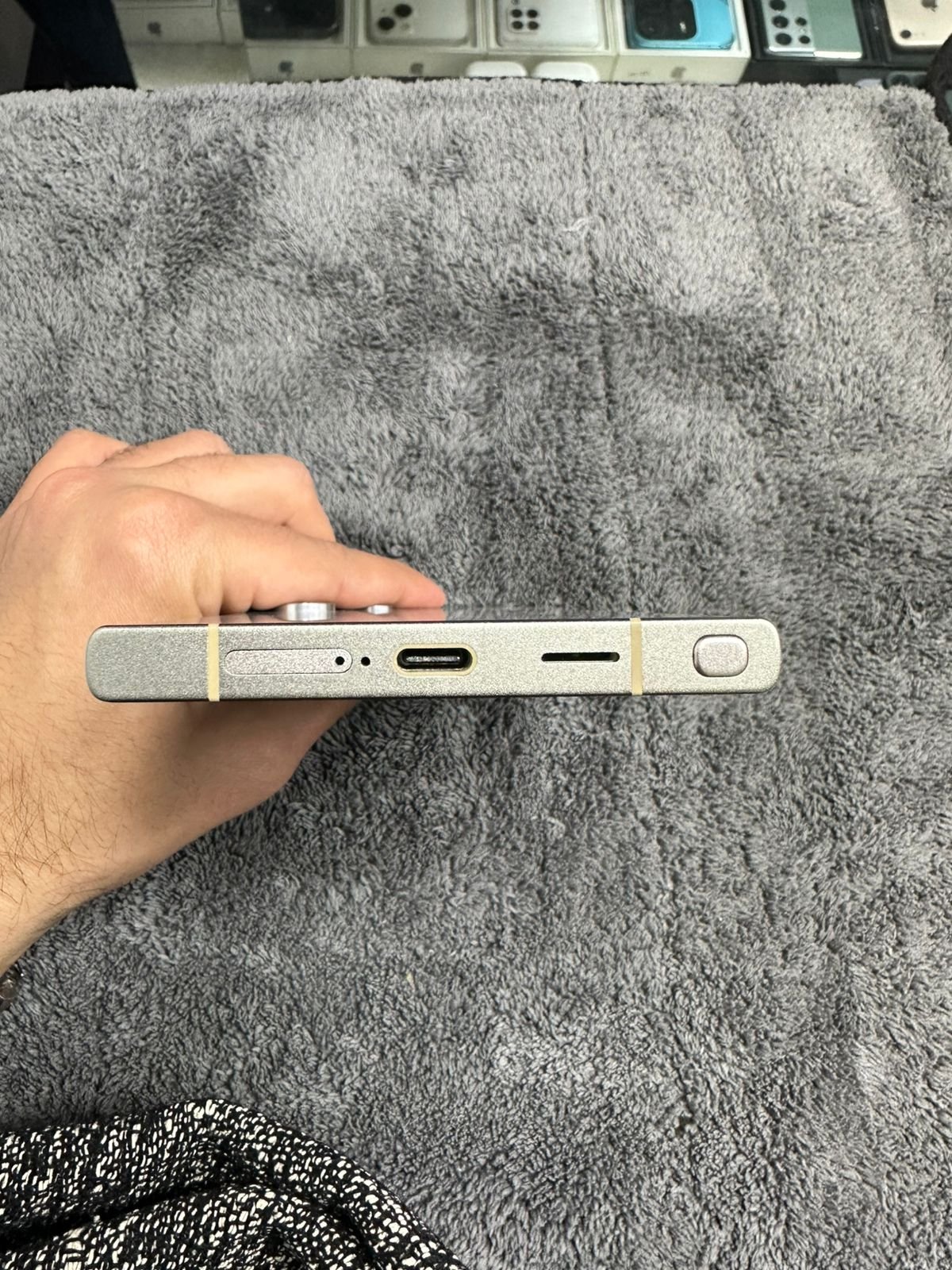 Samsung S24 Ultra | 12 / 256 GB