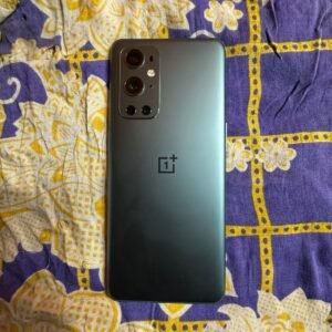 One Plus 9 Pro | 12 / 256 GB