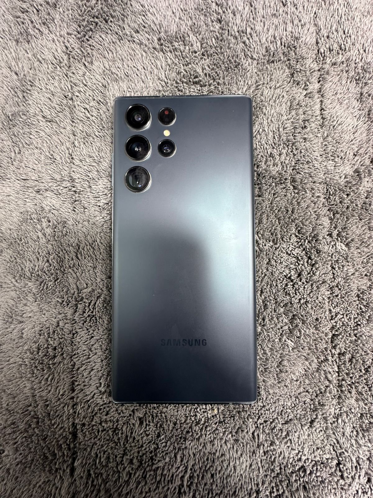 Samsung S22 Ultra | 12 / 256 GB