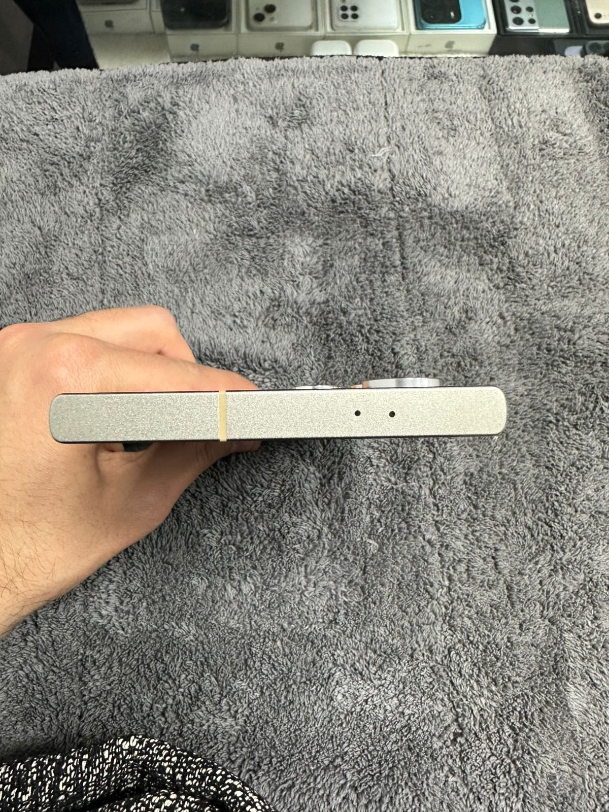 Samsung S24 Ultra | 12 / 256 GB